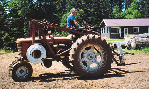 I restored and modified this 1942 IHC Farmall Model H - For sale: $6,500